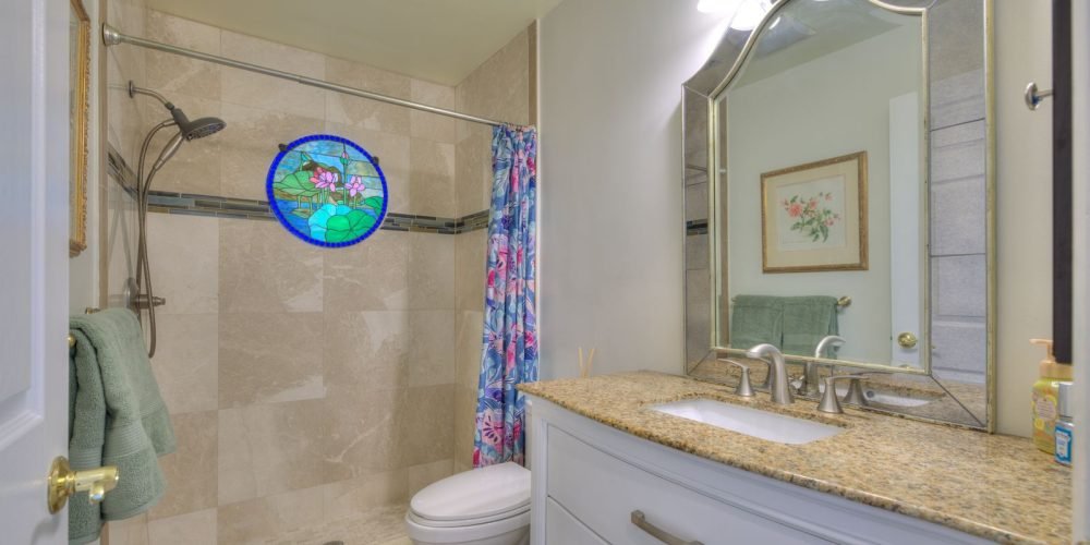 2nd bathroom